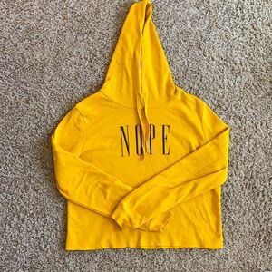 Large Yellow/Gold Cropped Sweatshirt